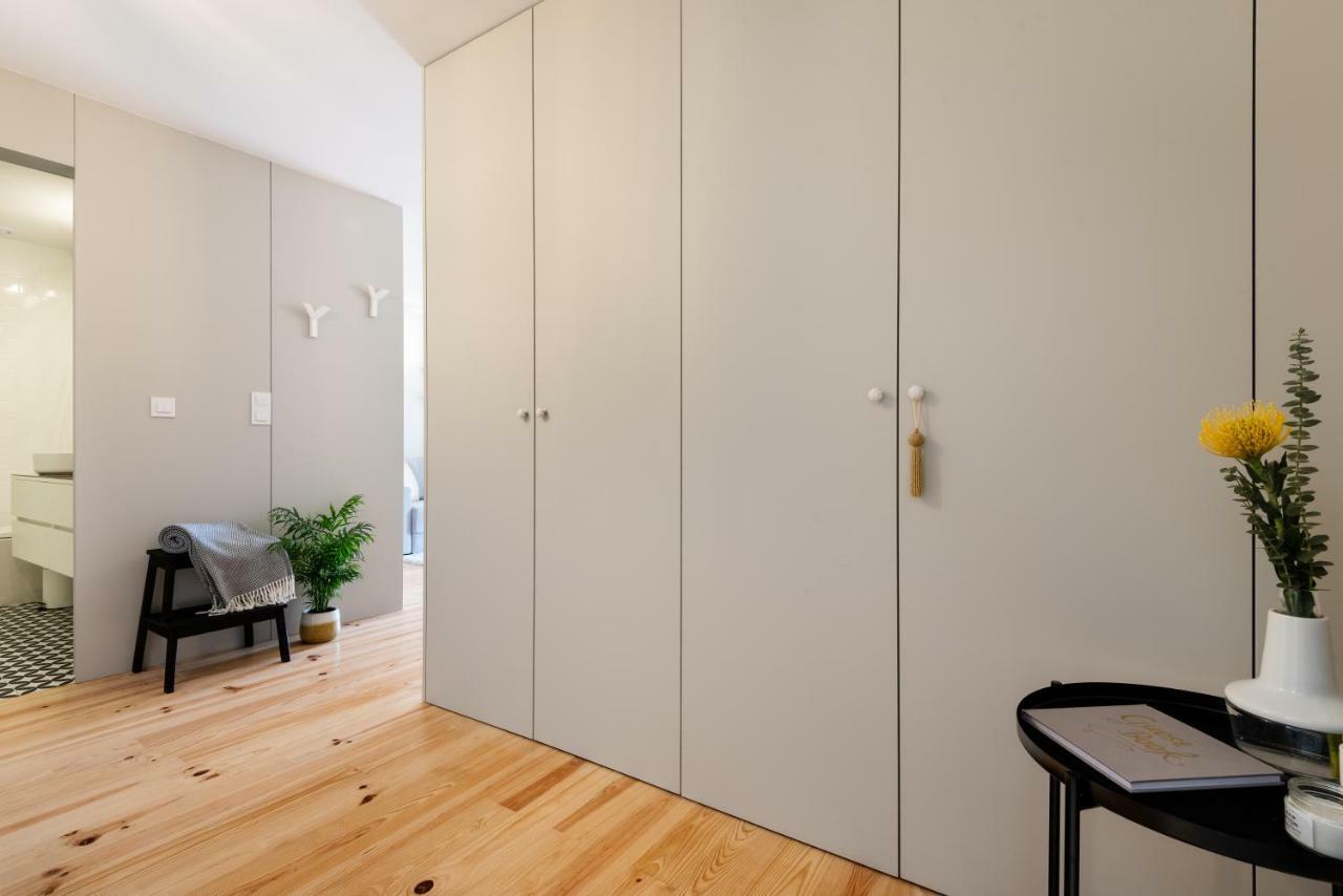 Lovelystay - Sun Loft W/ Balcony Porto Luaran gambar